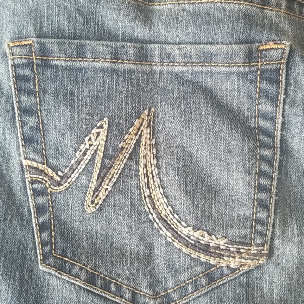 Jeans - Picture 3 of 3